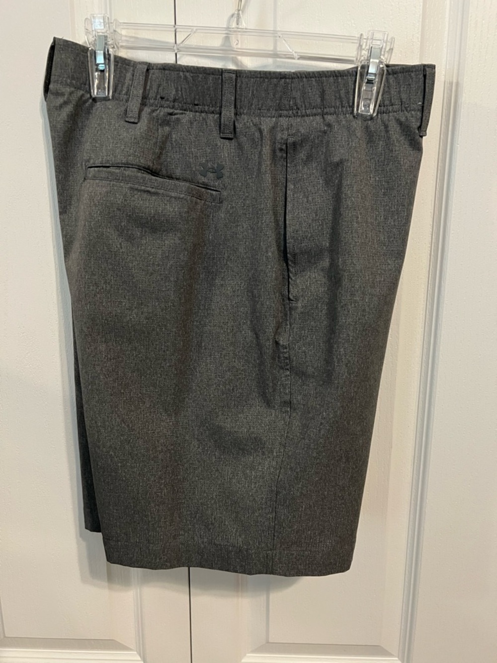 Under Armour Charcoal Flat-Front Shorts - Picture 3 of 3